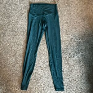 Size 6 lululemon align ribbed high rise in green jasper